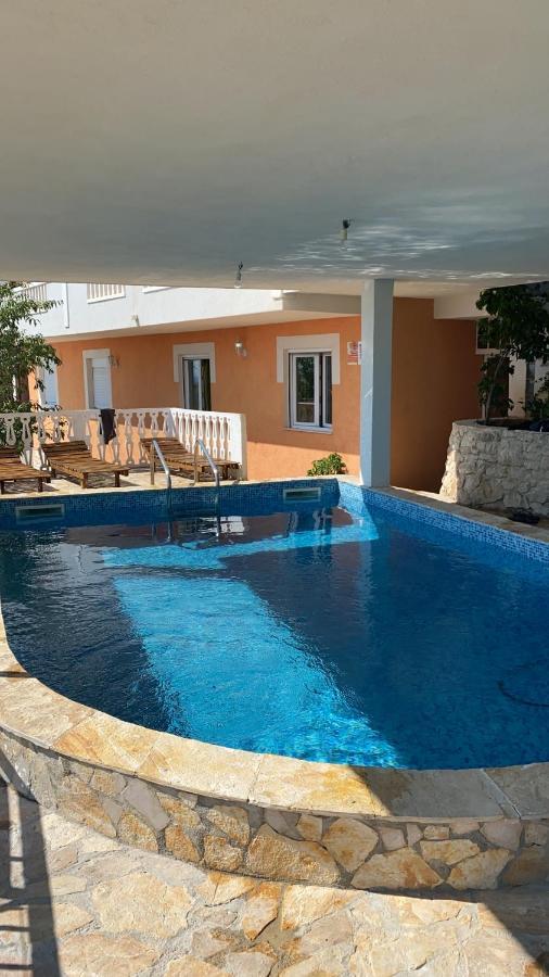 Apartments Arjan2 Omiš Kültér fotó