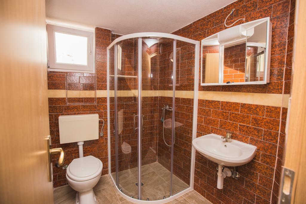 Apartments Arjan2 Omiš Kültér fotó