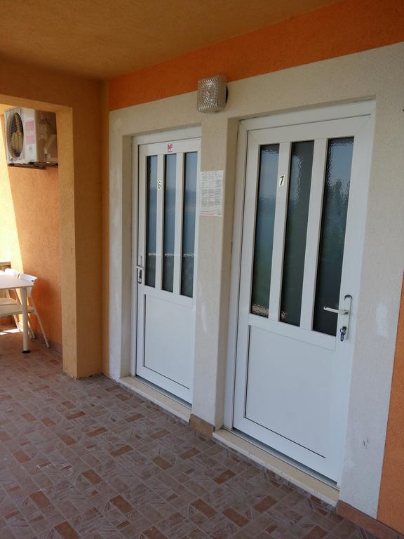 Apartments Arjan2 Omiš Kültér fotó
